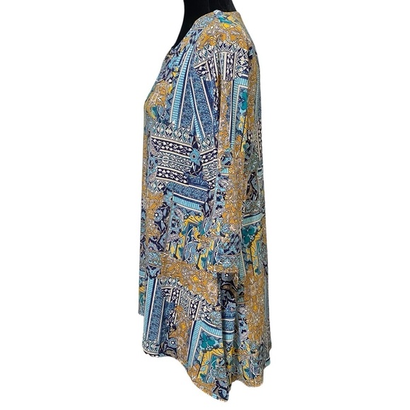 Chico’s Patchwork Tunic Top Boho Abstract Floral Cutout Scoop Neck Size 0 Small - Picture 6 of 10